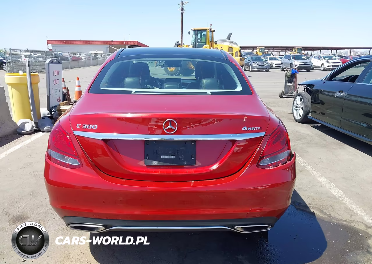 2016 Mercedes-Benz C 300 Luxury 4Matic VIN:55SWF4KB0GU175177 - 16