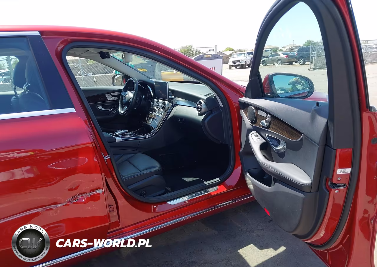 2016 Mercedes-Benz C 300 Luxury 4Matic VIN:55SWF4KB0GU175177 - 5