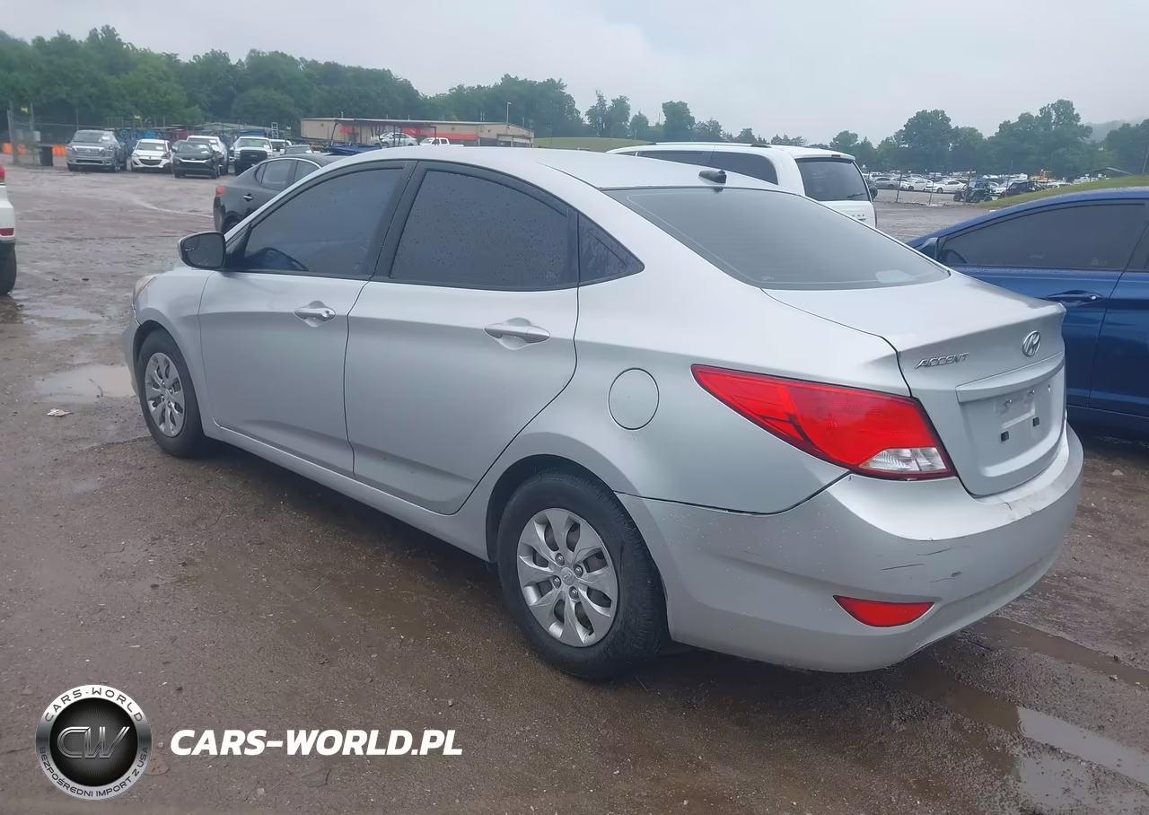 2015 Hyundai Accent Gls VIN:KMHCT4AE4FU863757 - 3