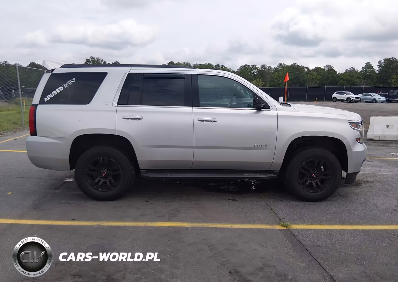 2020 Chevrolet Tahoe 4Wd Lt VIN:1GNSKBKCXLR246227 - 13