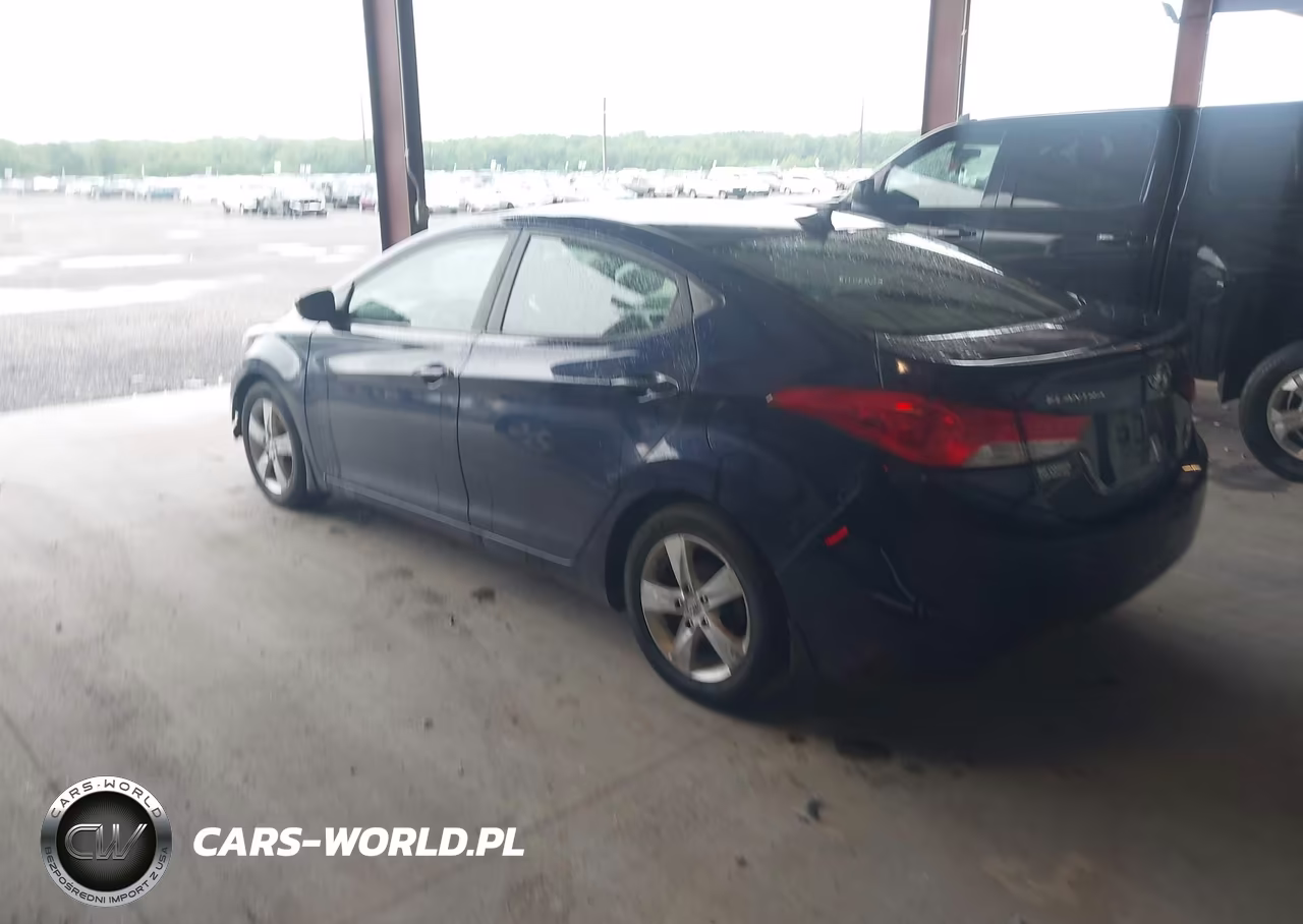 2013 Hyundai Elantra Gls VIN:5NPDH4AE6DH234101 - 3