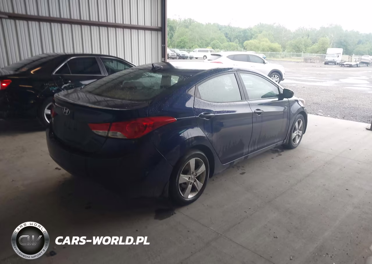 2013 Hyundai Elantra Gls VIN:5NPDH4AE6DH234101 - 4
