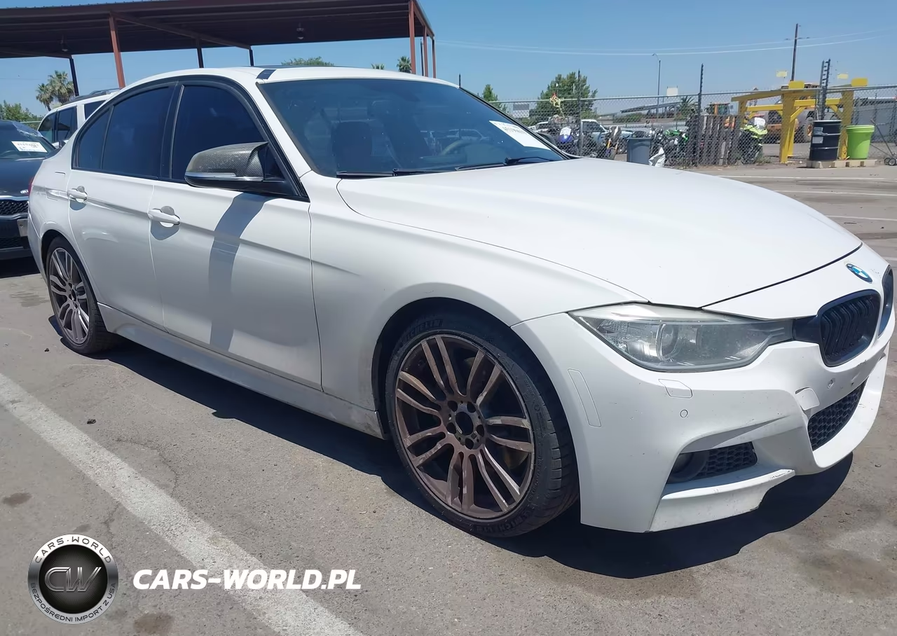 2015 BMW 335I – zdjęcie 1 z 16