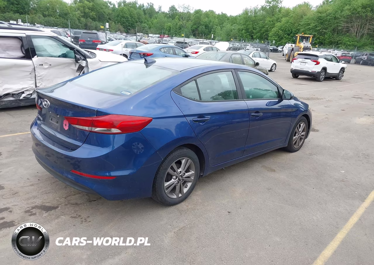 2017 Hyundai Elantra Se VIN:5NPD84LF9HH094072 - 4