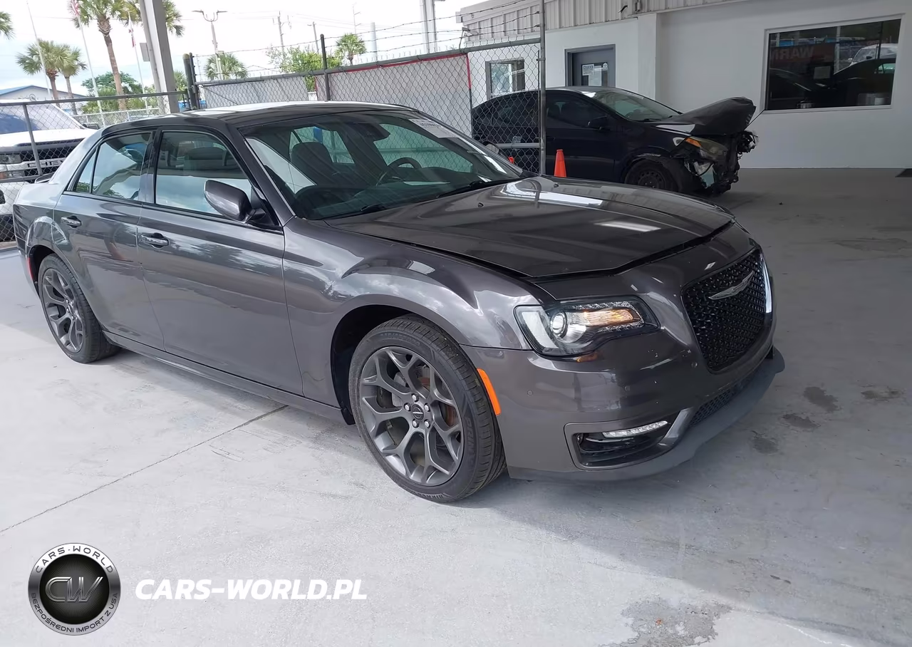 2018 Chrysler 300 300S – zdjęcie 1 z 16