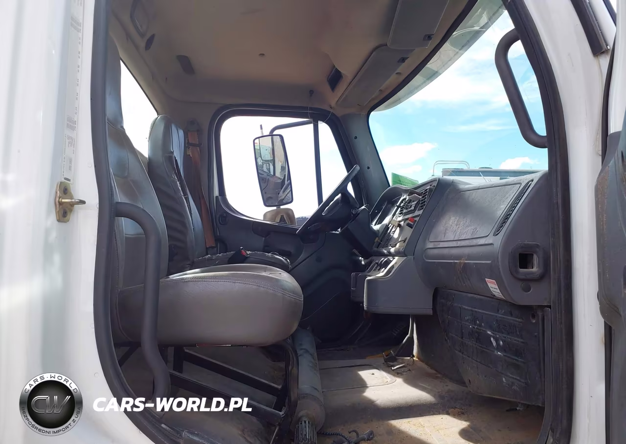 2007 Freightliner M2 106 Medium Duty VIN:1FVACWDC47HX42274 - 7