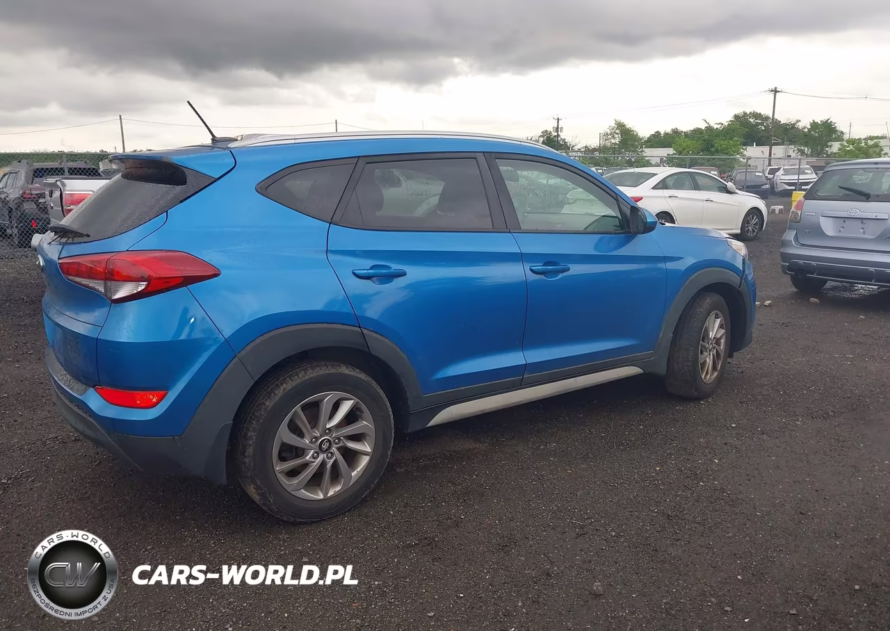 2017 Hyundai Tucson Se VIN:KM8J33A44HU522144 - 4
