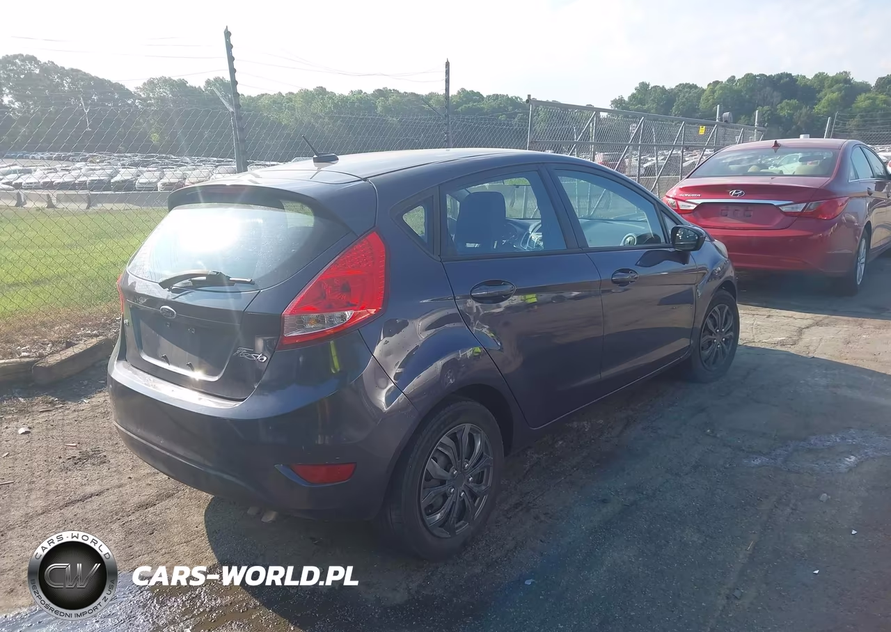 2012 Ford Fiesta Se VIN:3FADP4EJ8CM111053 - 4