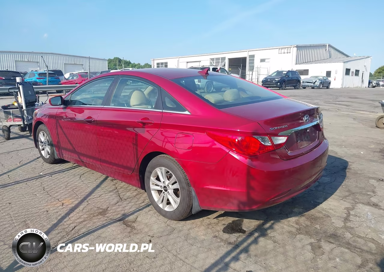2011 Hyundai Sonata Gls VIN:5NPEB4AC7BH183175 - 3