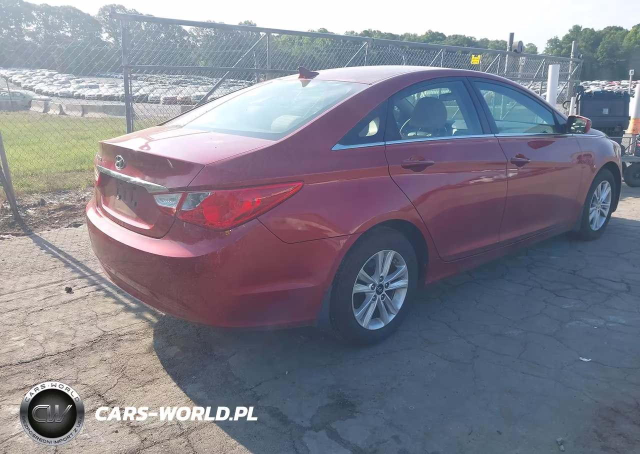 2011 Hyundai Sonata Gls VIN:5NPEB4AC7BH183175 - 4