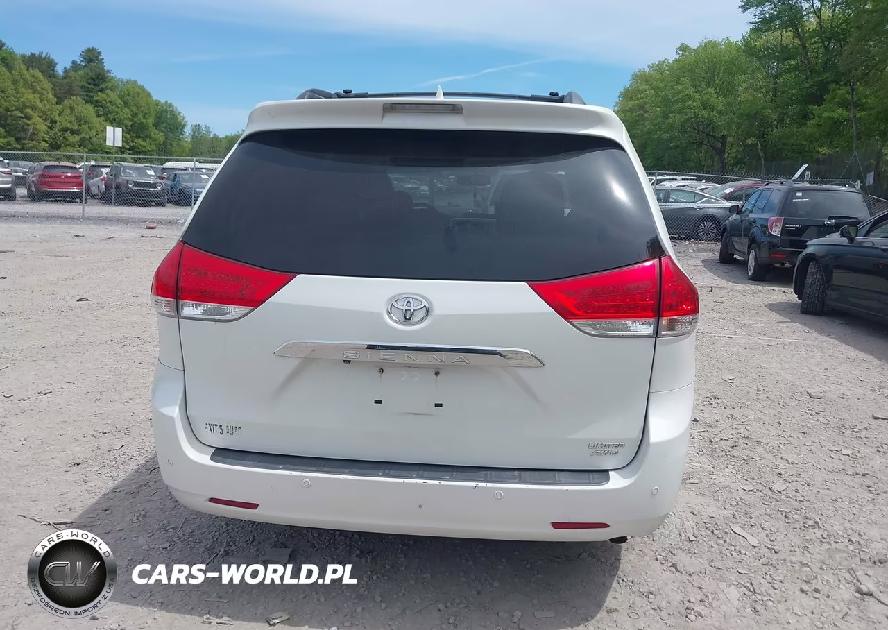 2011 Toyota Sienna Limited VIN:5TDDK3DC4BS009205 - 16
