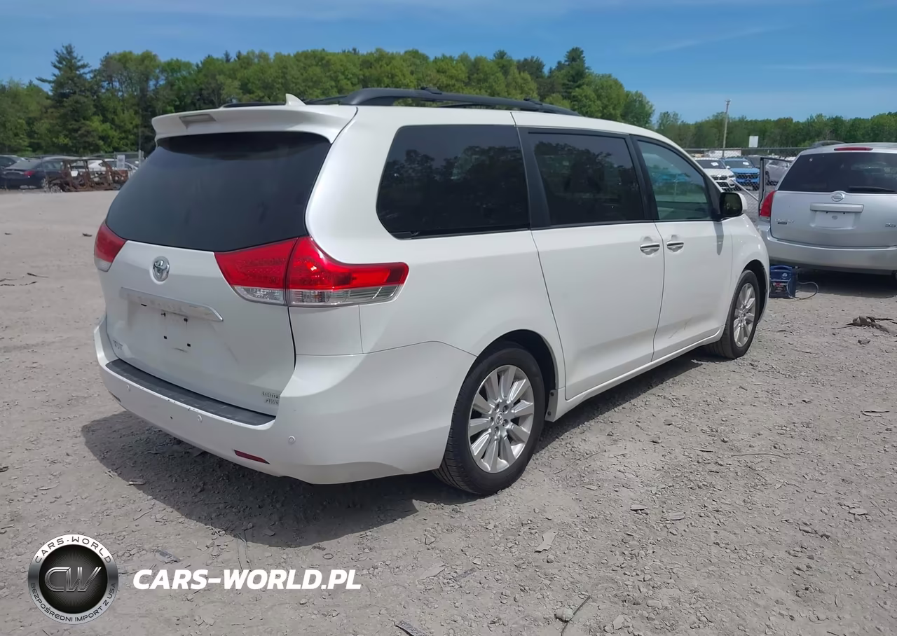 2011 Toyota Sienna Limited VIN:5TDDK3DC4BS009205 - 4