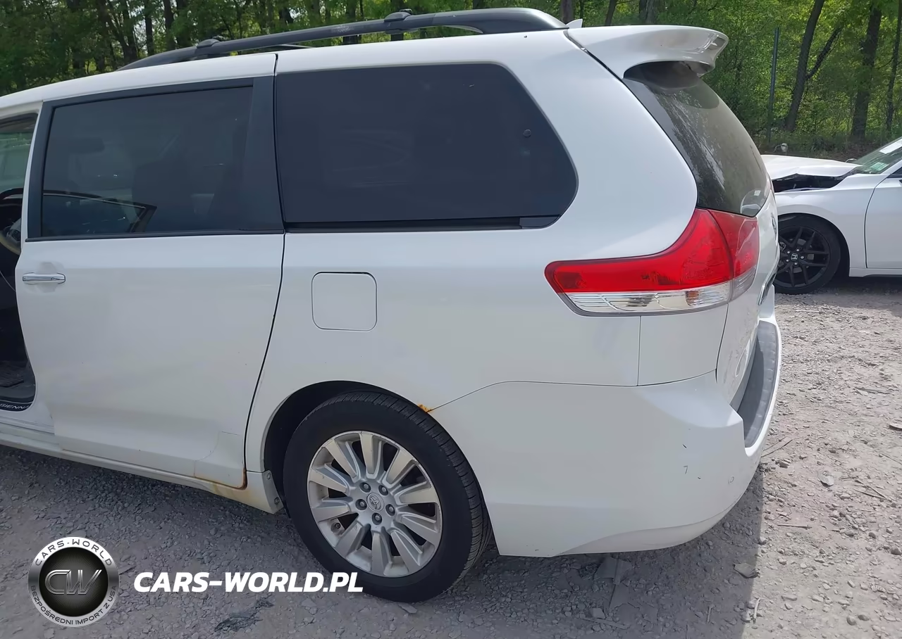 2011 Toyota Sienna Limited VIN:5TDDK3DC4BS009205 - 6