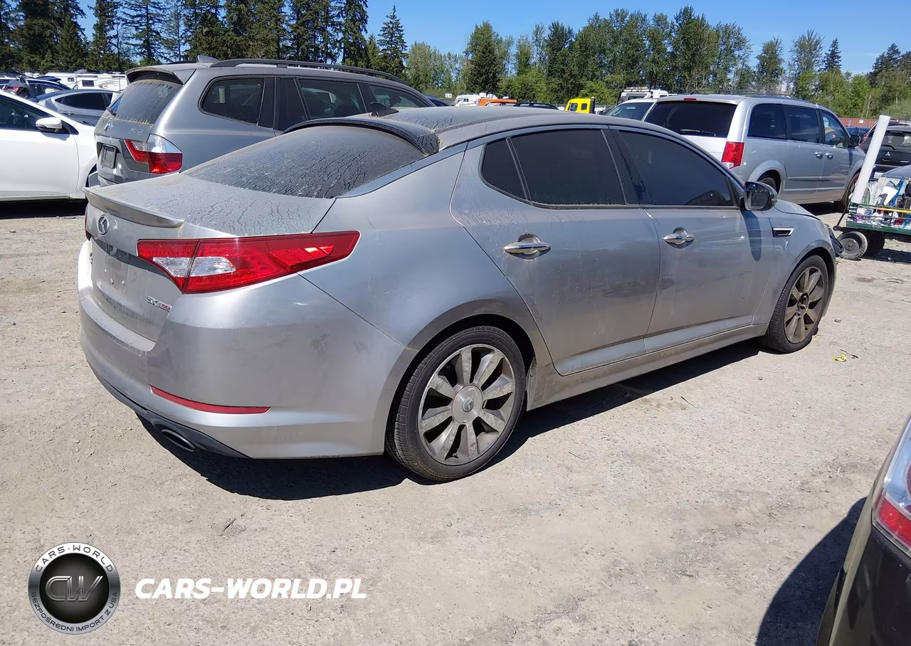 2013 Kia Optima Sx VIN:5XXGR4A63DG189455 - 4