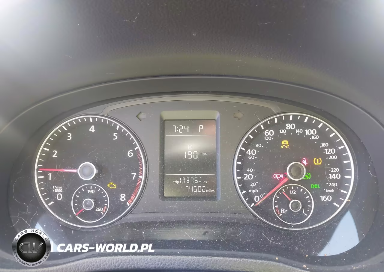 2014 Volkswagen Passat 1.8T Wolfsburg Edition VIN:1VWAT7A30EC091920 - 7