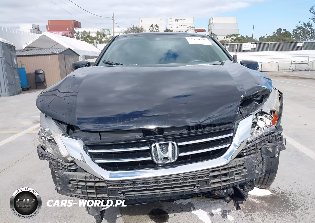 2015 Honda Accord Touring VIN:1HGCR3F94FA003871 - 13