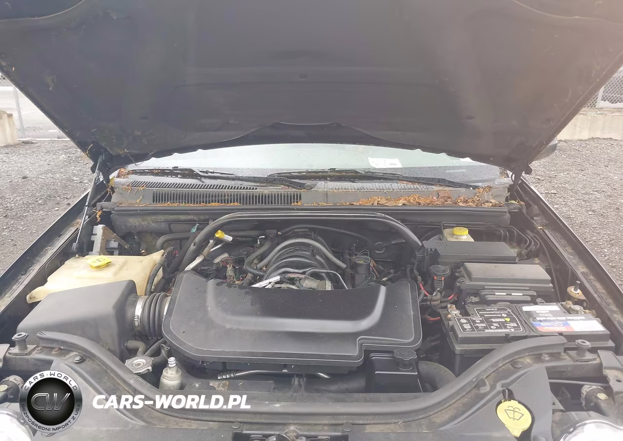 2008 Jeep Grand Cherokee Overland VIN:1J8HR68208C200476 - 10