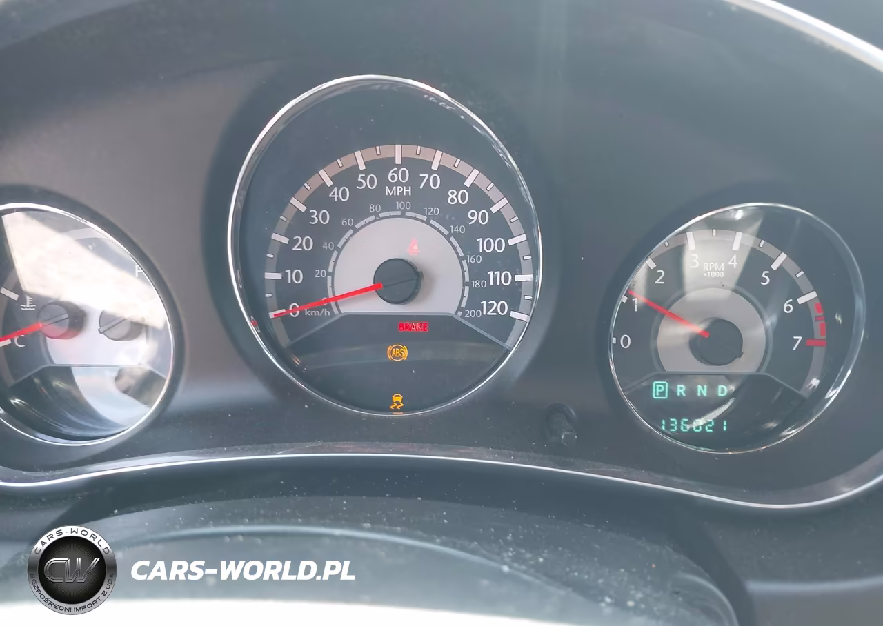2013 Chrysler 200 Lx VIN:1C3CCBAG4DN736948 - 7