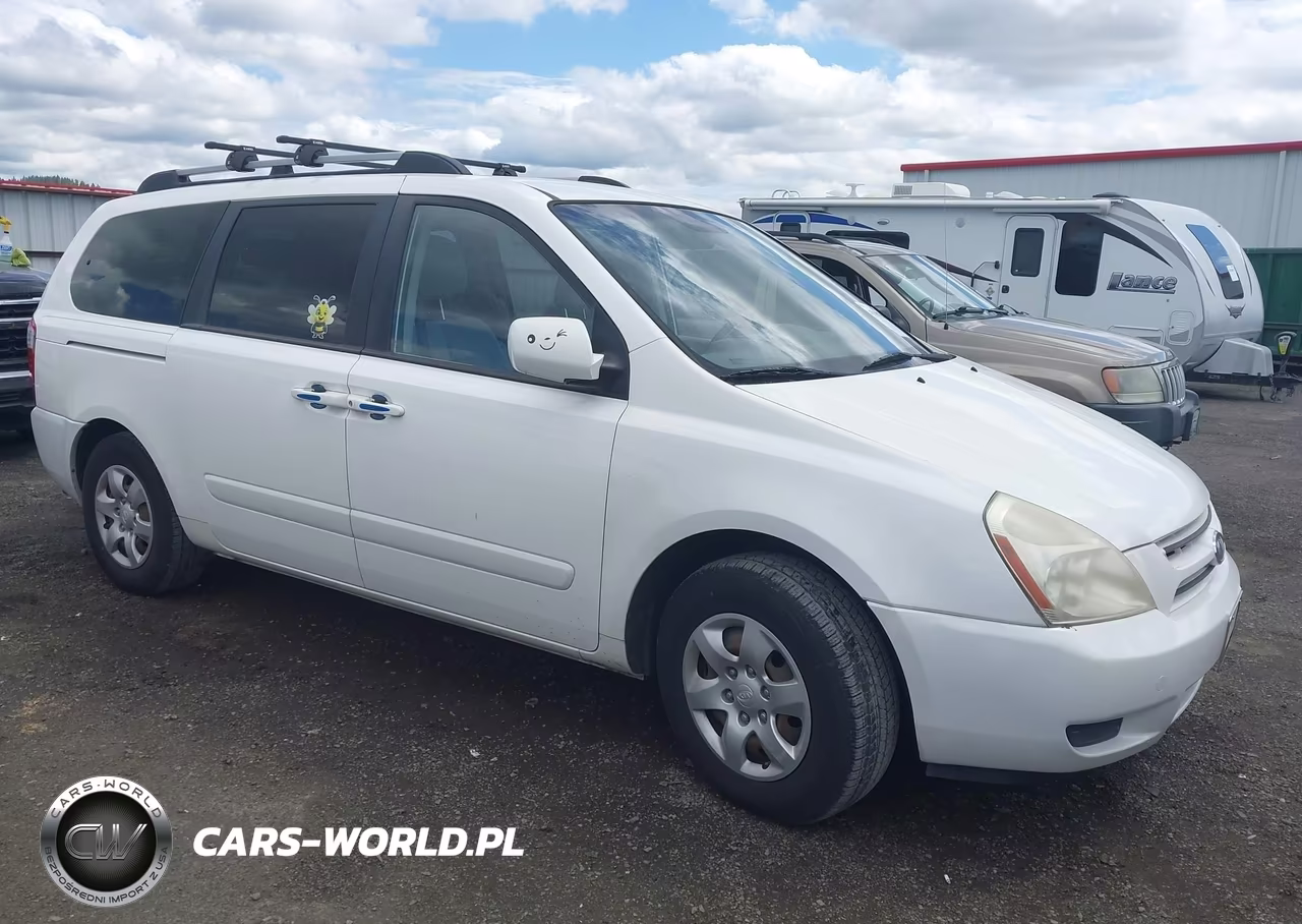 2008 Kia Sedona Lx