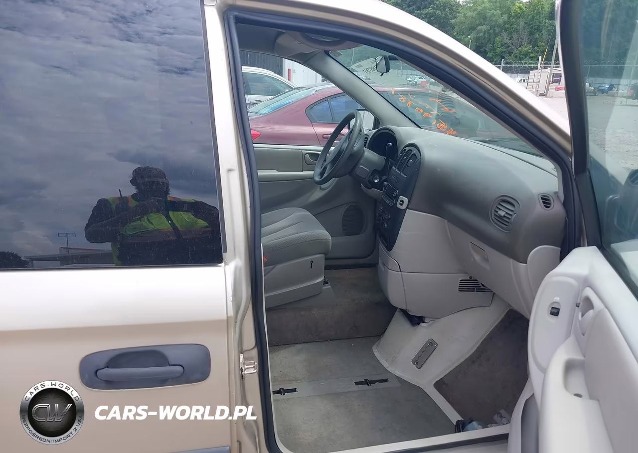 2005 Dodge Grand Caravan Se VIN:1D4GP24R95B424001 - 5
