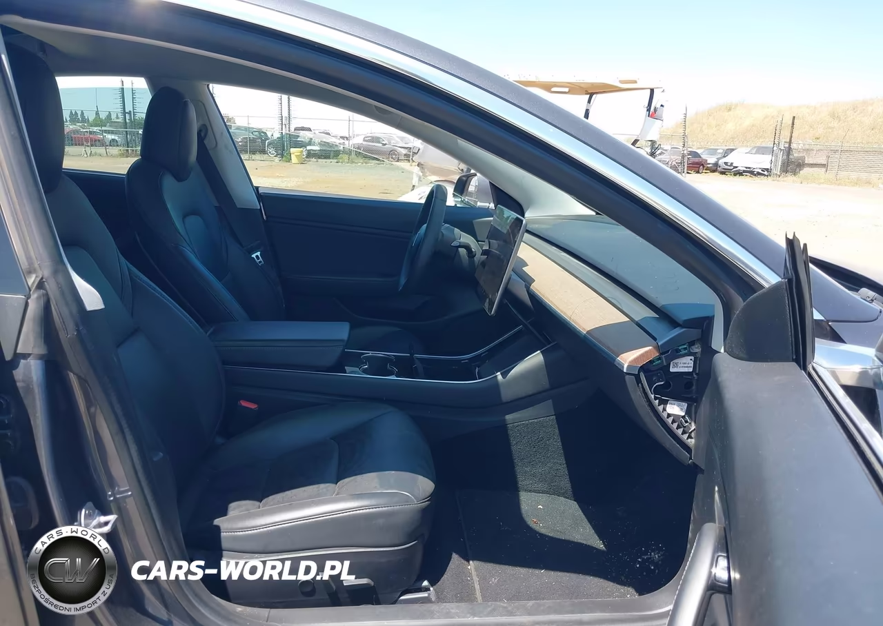 2020 Tesla Model 3 Long Range Dual Motor All-Wheel Drive VIN:5YJ3E1EB5LF663374 - 5