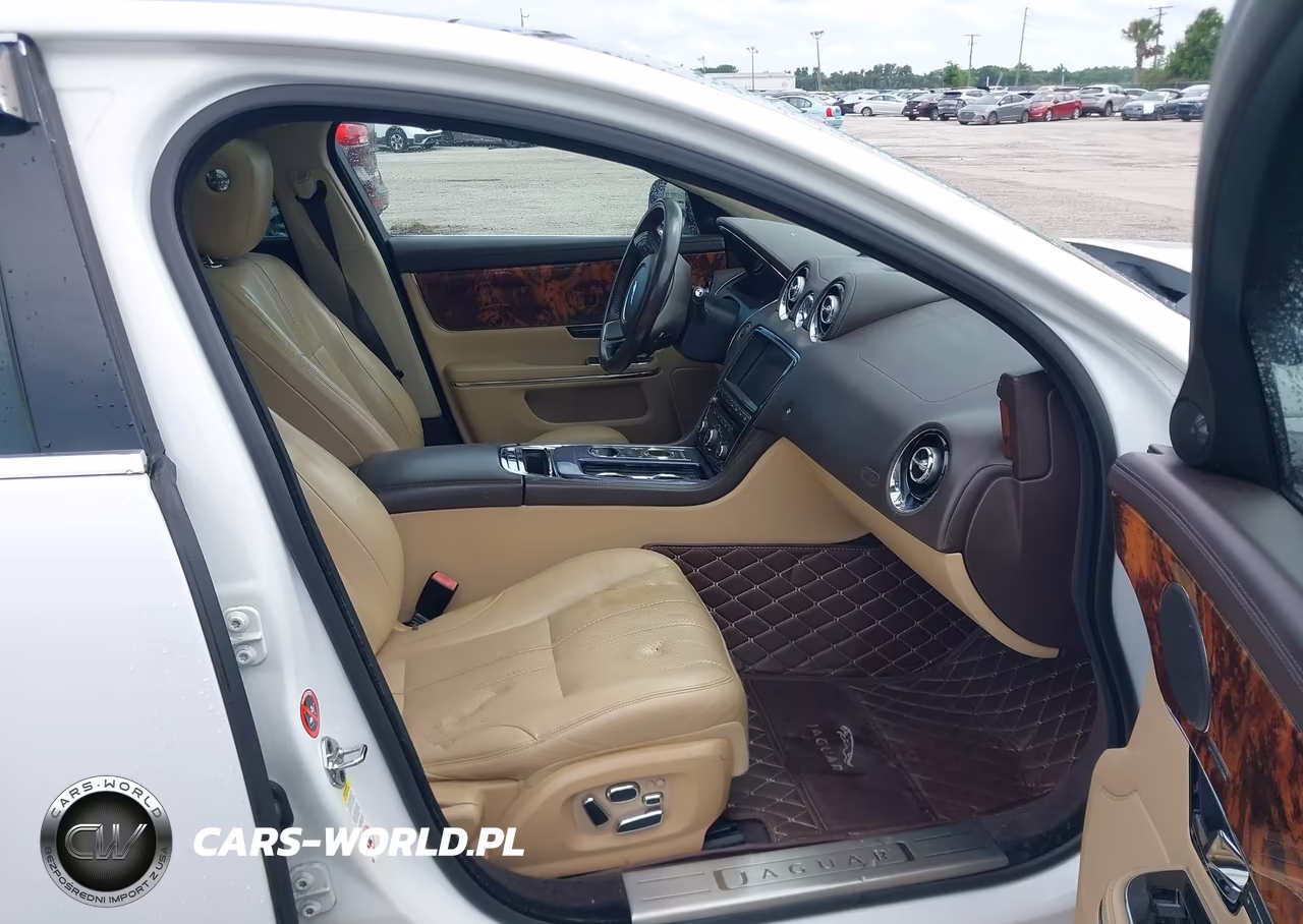 2013 Jaguar Xj VIN:SAJWJ1CD8D8V47635 - 5