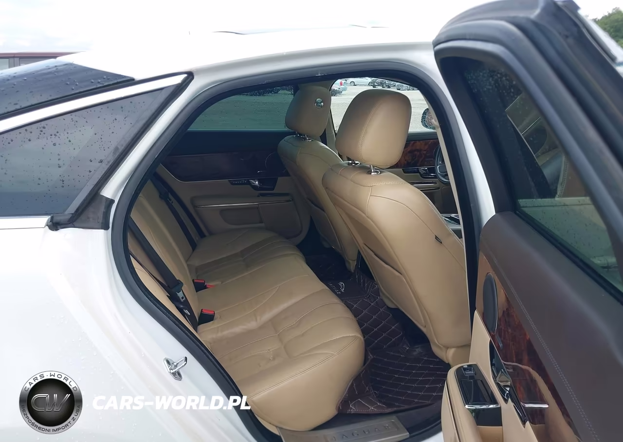 2013 Jaguar Xj VIN:SAJWJ1CD8D8V47635 - 8