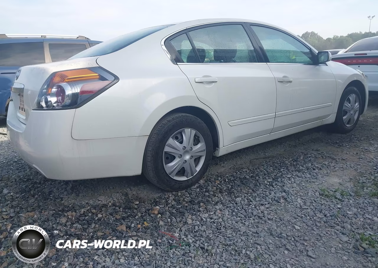 2011 Nissan Altima 2.5 VIN:1N4AL2AP5BN415409 - 4