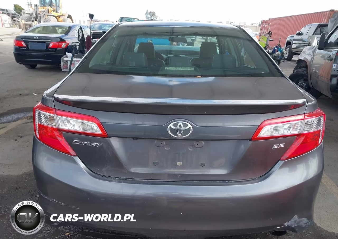 2014 Toyota Camry Se VIN:4T1BF1FK7EU396395 - 16
