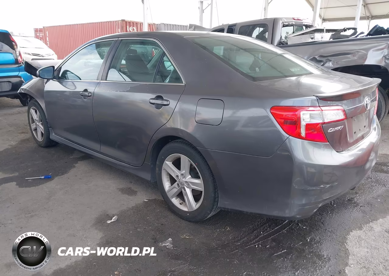 2014 Toyota Camry Se VIN:4T1BF1FK7EU396395 - 3