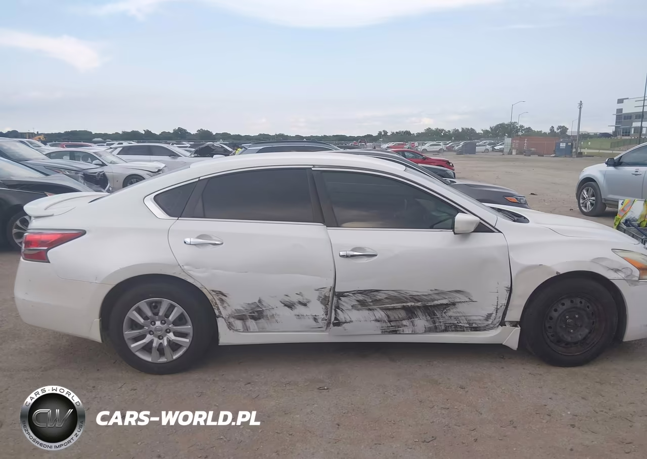 2015 Nissan Altima 2.5 S VIN:1N4AL3AP6FN322832 - 13