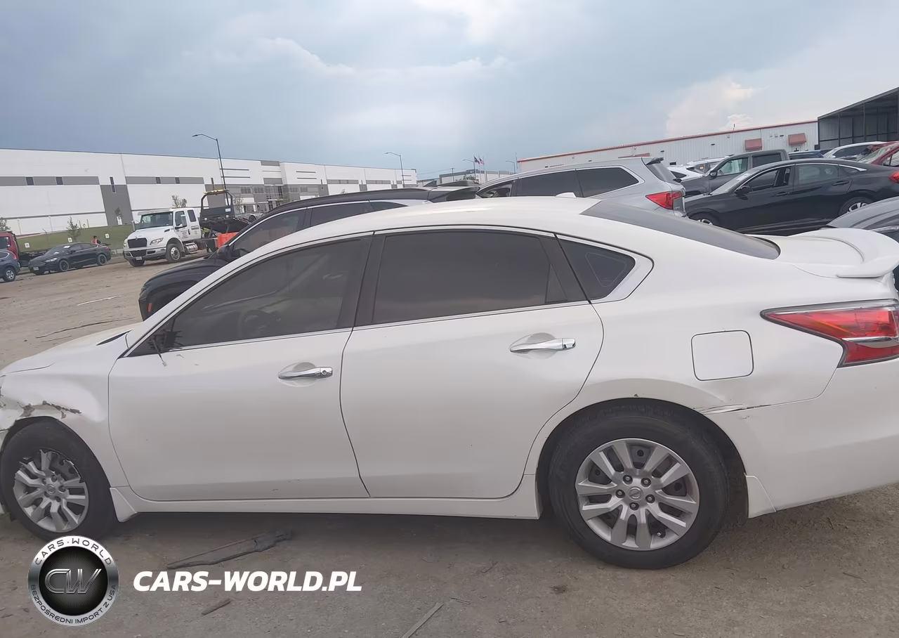2015 Nissan Altima 2.5 S VIN:1N4AL3AP6FN322832 - 14