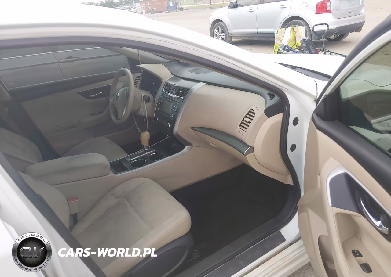 2015 Nissan Altima 2.5 S VIN:1N4AL3AP6FN322832 - 5