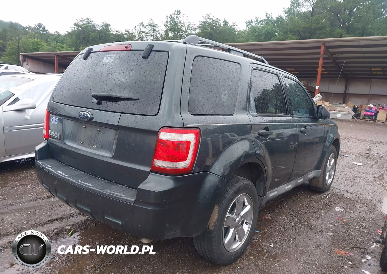 2009 Ford Escape Xlt VIN:1FMCU03729KD07337 - 4