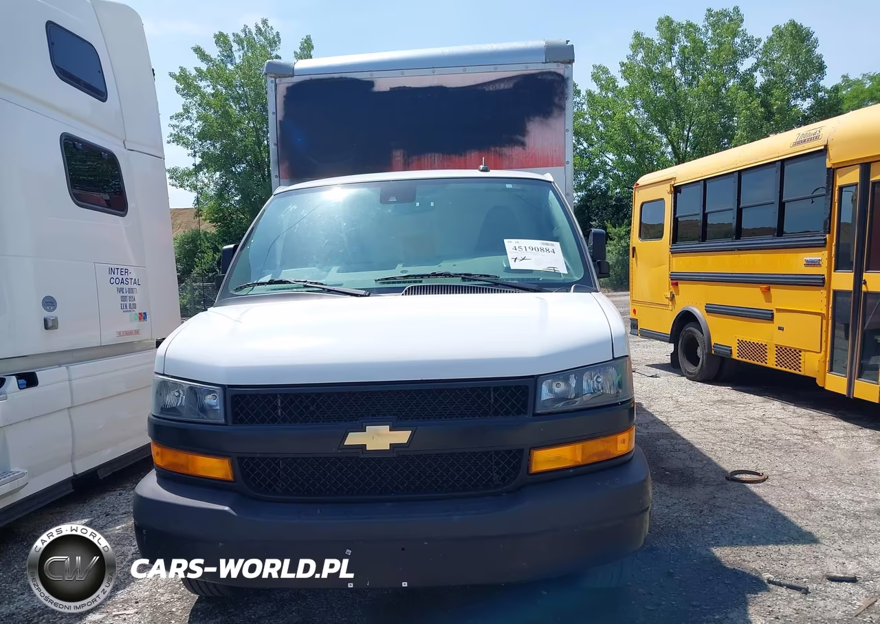 2021 Chevrolet Express Cutaway Work Van VIN:1GB0GRFP7M1159011 - 12