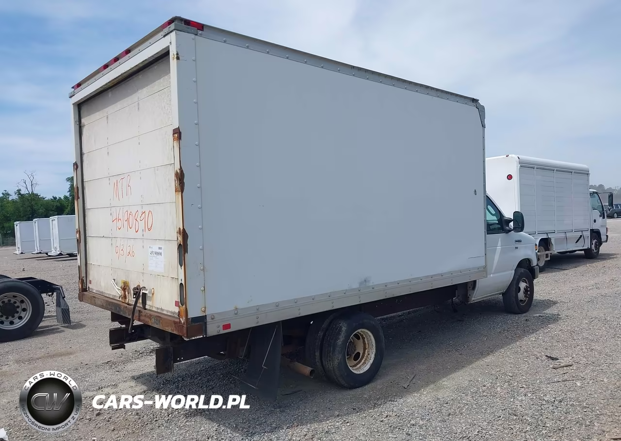 2014 Ford E-350 Cutaway VIN:1FDWE3FL4EDA74208 - 4