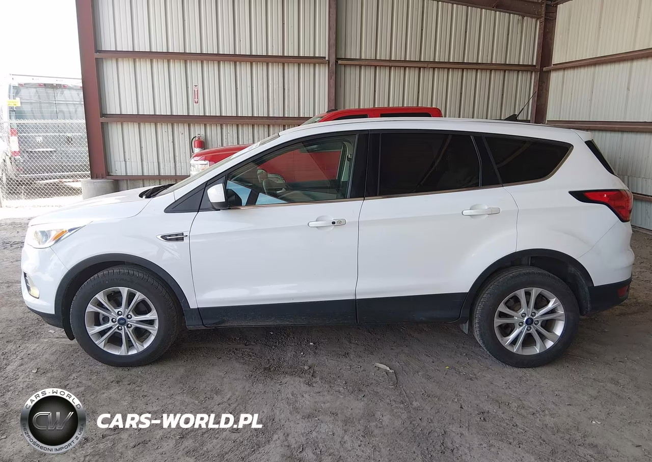 2019 Ford Escape Se VIN:1FMCU0GD9KUA31264 - 14