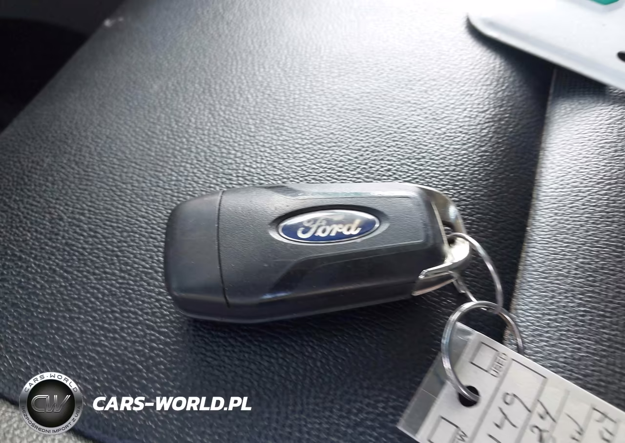 2024 Ford Transit-150 VIN:1FTYE1Y88RKA13861 - 10