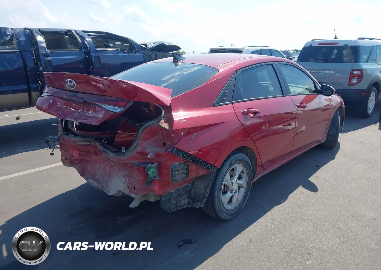 2021 Hyundai Elantra Se VIN:KMHLL4AG8MU205082 - 4