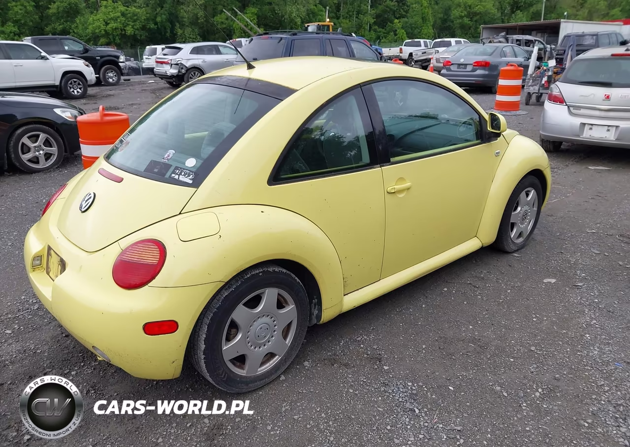 2000 Volkswagen New Beetle Gls 1.8L Turbo VIN:3VWCD21C1YM464880 - 4