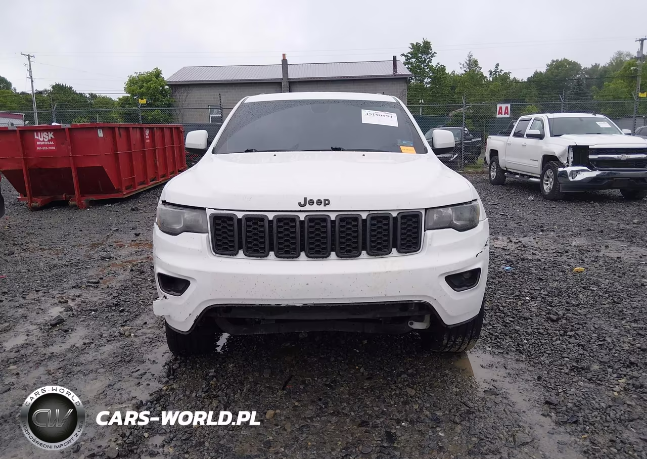 2017 Jeep Grand Cherokee Altitude 4X4 VIN:1C4RJFAG9HC911067 - 13