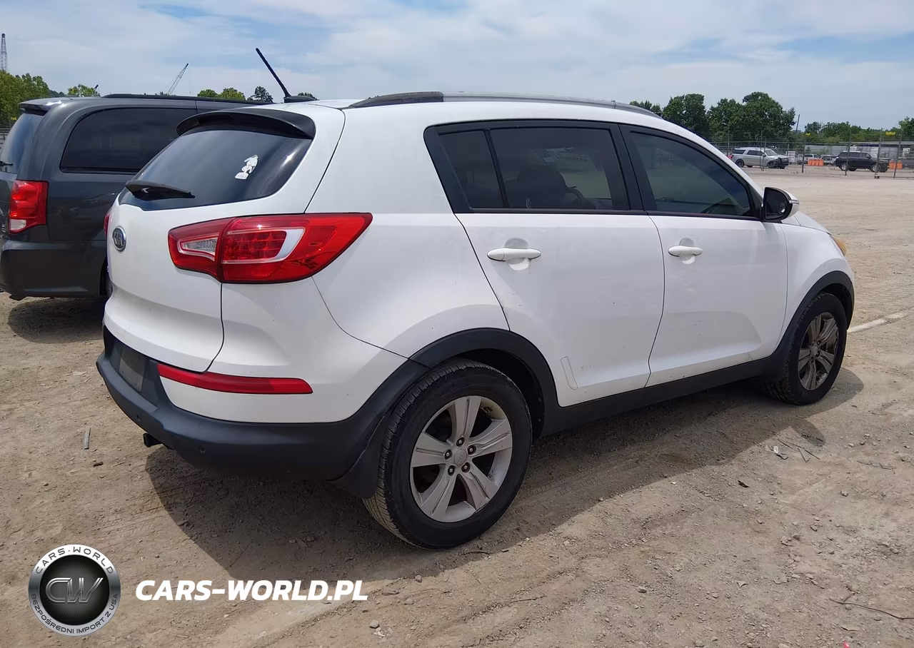 2012 Kia Sportage Lx VIN:KNDPB3A20C7299110 - 4