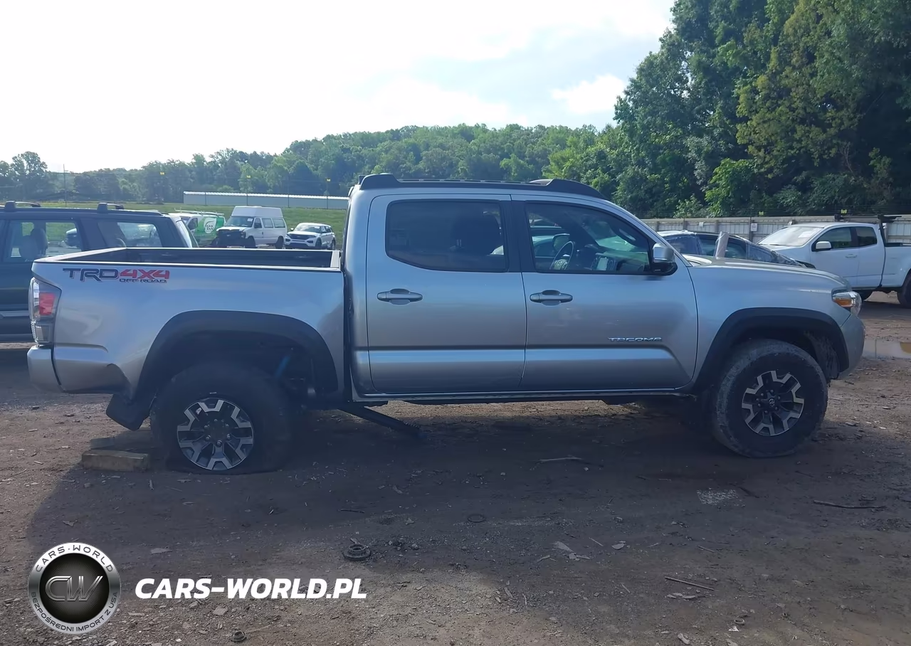 2022 Toyota Tacoma Trd Off Road VIN:3TMCZ5AN8NM493649 - 13