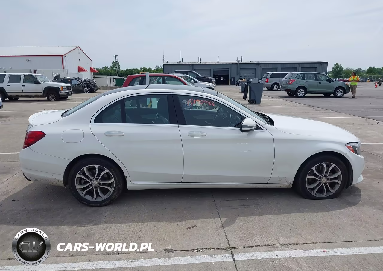 2016 Mercedes-Benz C 300 4Matic VIN:55SWF4KB6GU129627 - 13