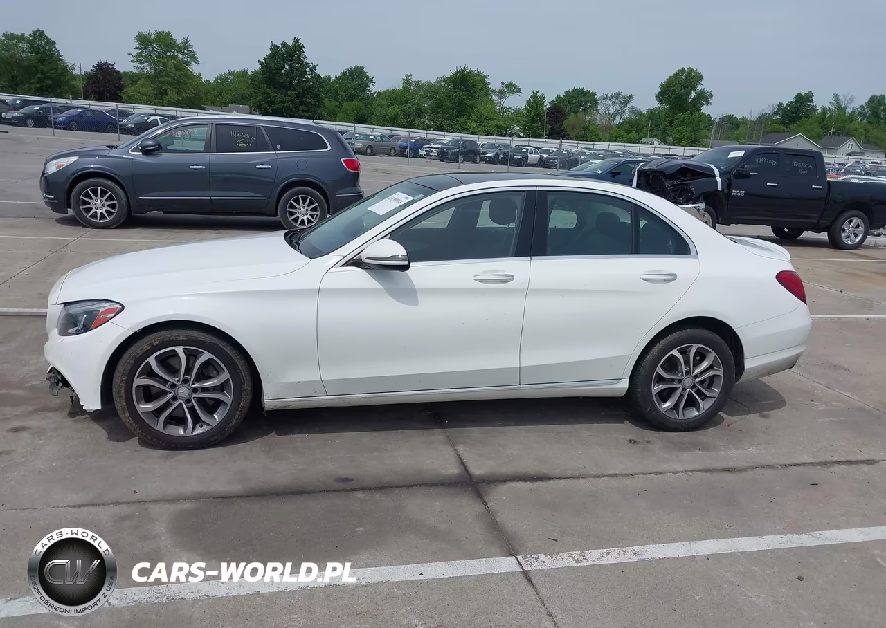 2016 Mercedes-Benz C 300 4Matic VIN:55SWF4KB6GU129627 - 14