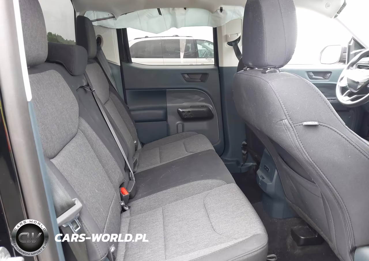 2025 Ford Maverick Xlt VIN:3FTTW8JA6SRA75886 - 8