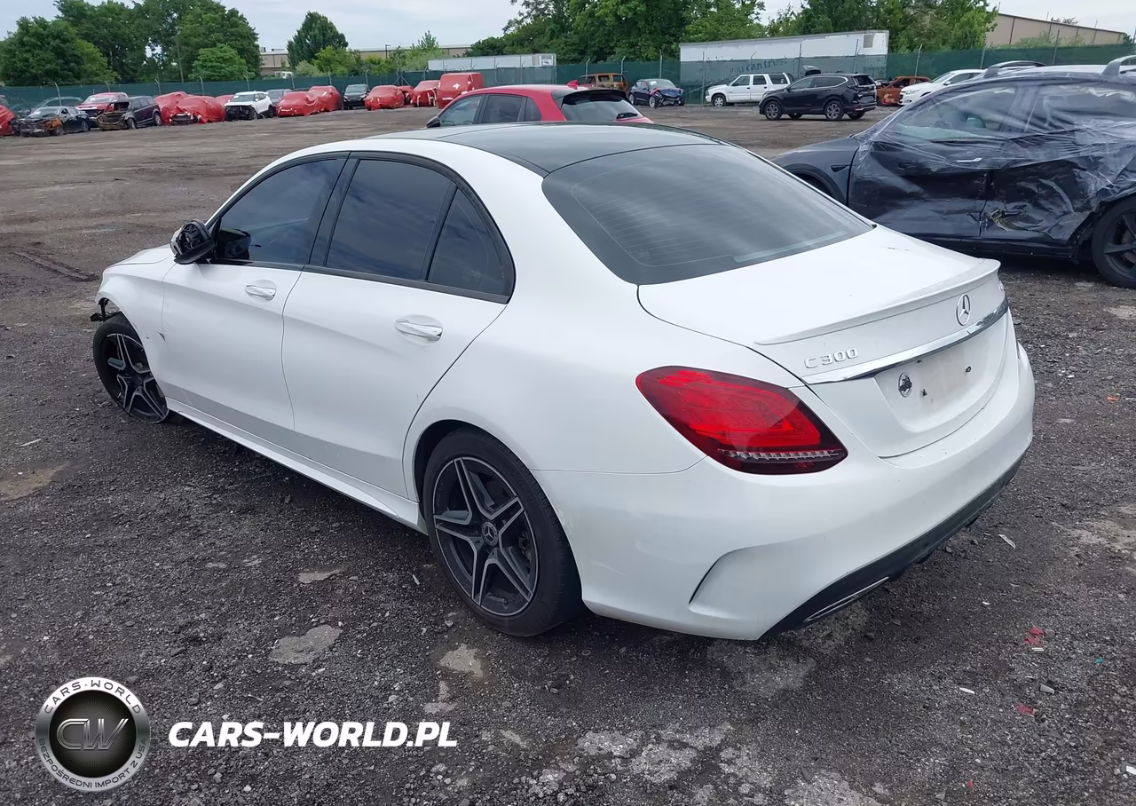2020 Mercedes-Benz C 300 4Matic VIN:55SWF8EB9LU330399 - 3