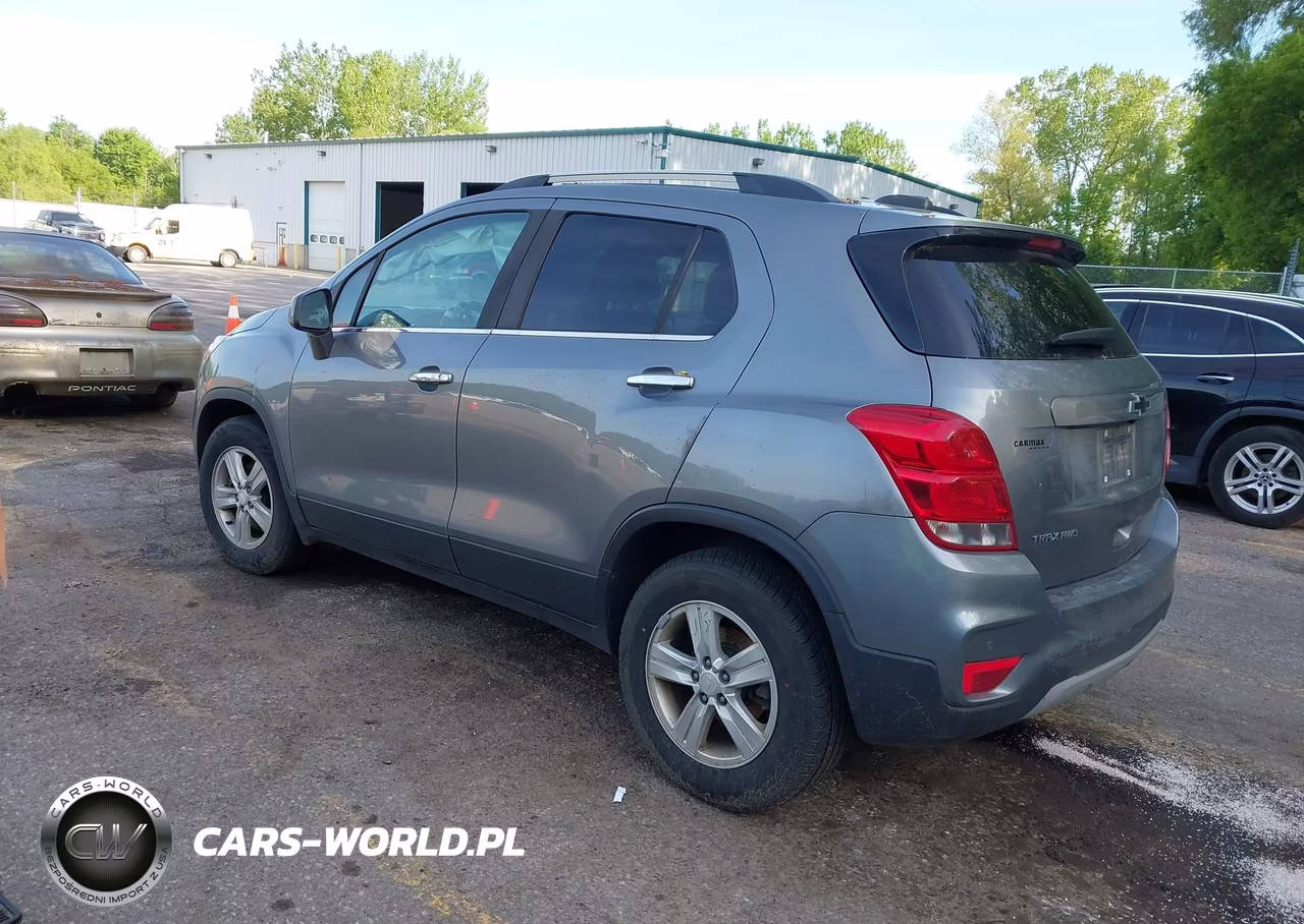 2020 Chevrolet Trax Awd Lt VIN:3GNCJPSB2LL164303 - 3