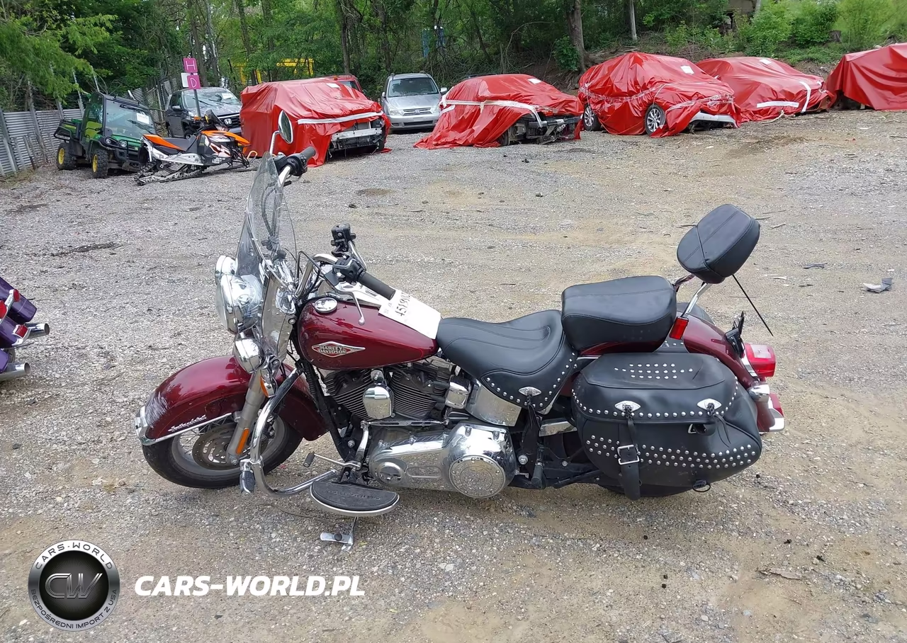 2014 Harley-Davidson Flstc Heritage Softail Classic VIN:1HD1BWV10EB042570 - 13