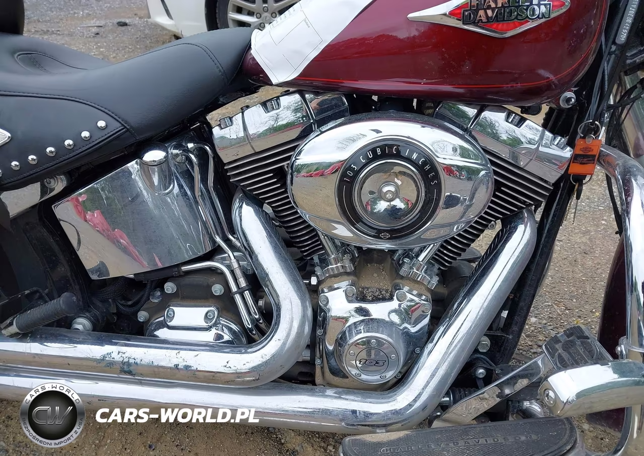 2014 Harley-Davidson Flstc Heritage Softail Classic VIN:1HD1BWV10EB042570 - 8